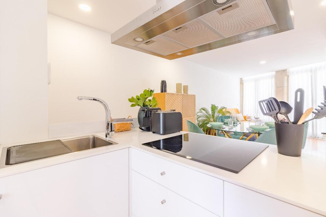 Ohh- Padre Antonio Vieira Flat D - 2Bedroom Near The Train Station 波尔图 外观 照片
